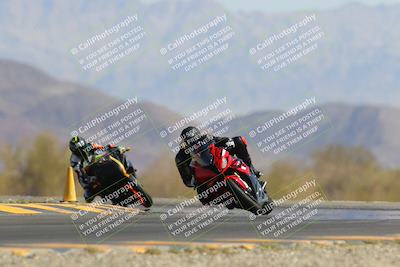 media/Apr-09-2023-SoCal Trackdays (Sun) [[333f347954]]/Turn 14 (1015am)/